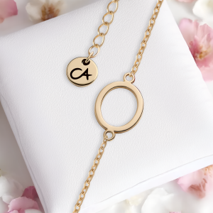 Armband Buchstabe O Gold Edelstahl Cherami Initial Schmuck Damen