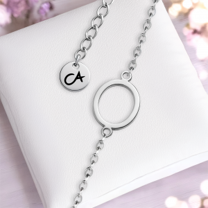 Armband Buchstabe O Silber Edelstahl Cherami Initial Schmuck Damen